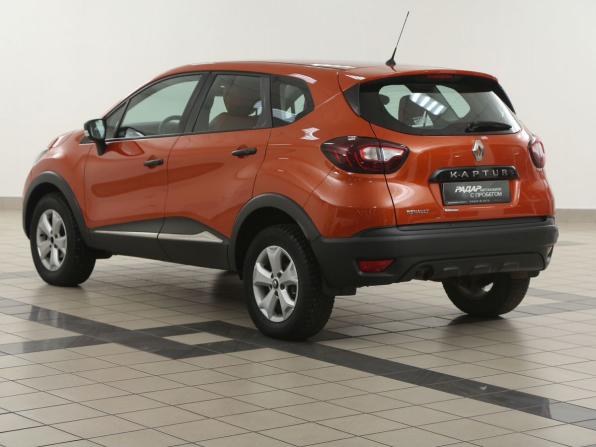 Renault Kaptur I с пробегом 2017 года, цена 1 258 000 рублей, 111900 км, внедорожник, Автокод Объявления