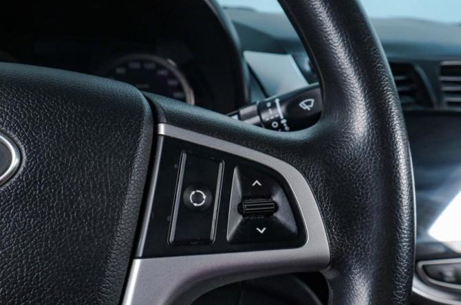 Hyundai Solaris I Рестайлинг с пробегом 2014 года, цена 989 000 рублей, 121640 км, седан, Автокод Объявления