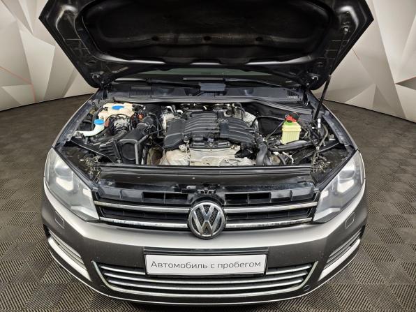 Volkswagen Touareg II с пробегом 2013 года, цена 1 575 000 рублей, 242298 км, внедорожник, Автокод Объявления