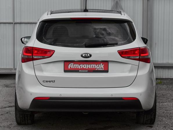 Kia Ceed II Рестайлинг с пробегом 2016 года, цена 1 620 000 рублей, 114154 км, универсал, Автокод Объявления