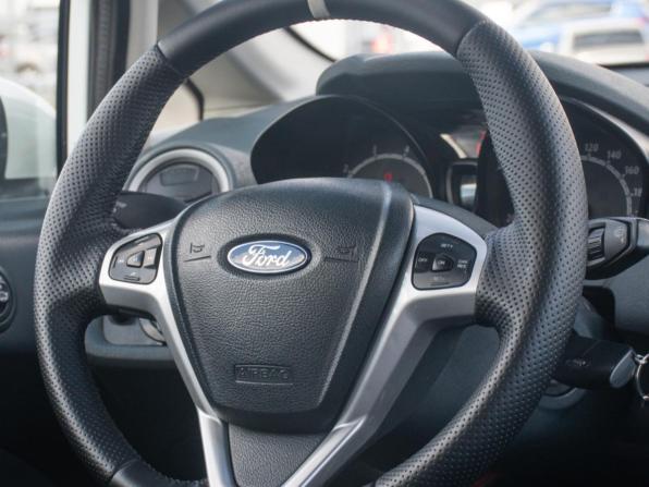 Ford Fiesta Mk6 с пробегом 2011 года, цена 698 000 рублей, 176000 км, хэтчбек, Автокод Объявления