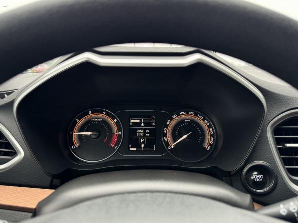 Lada (ВАЗ) Vesta I Рестайлинг (NG) с пробегом 2024 года, цена 1 260 000 рублей, 38000 км, универсал, Автокод Объявления