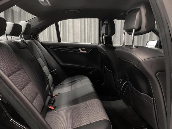 Mercedes-Benz C-Класс III (W204) Рестайлинг с пробегом 2012 года, цена 1 400 000 рублей, 109000 км, седан, Автокод Объявления