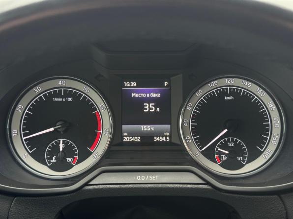 Skoda Octavia III (A7) Рестайлинг с пробегом 2018 года, цена 1 950 000 рублей, 205432 км, лифтбек, Автокод Объявления