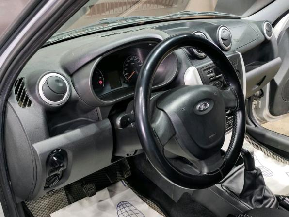 Lada (ВАЗ) Granta I с пробегом 2017 года, цена 490 000 рублей, 179126 км, седан, Автокод Объявления