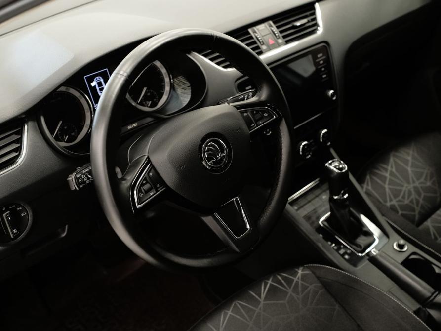 Skoda Octavia III (A7) Рестайлинг Самара  - изображение 11