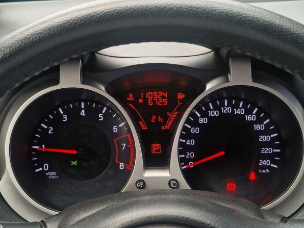 Nissan Juke I с пробегом 2012 года, цена 960 000 рублей, 110859 км, внедорожник, Автокод Объявления