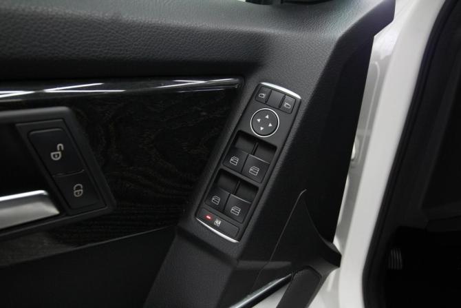 Mercedes-Benz GLK-Класс I (X204) Рестайлинг с пробегом 2015 года, цена 2 130 000 рублей, 155000 км, внедорожник, Автокод Объявления