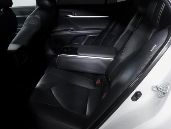 Toyota Camry VIII (XV70) Рестайлинг с пробегом 2021 года, цена 3 799 000 рублей, 81416 км, седан, Автокод Объявления