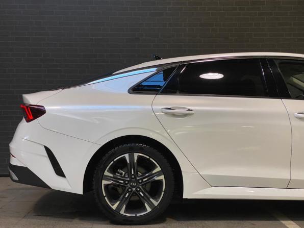 Kia K5 III с пробегом 2020 года, цена 2 580 000 рублей, 57191 км, седан, Автокод Объявления