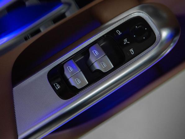 Новый Mercedes-Benz E-Класс VI (W214 S214) 2025 года, цена 10 476 000 рублей, седан, Автокод Объявления