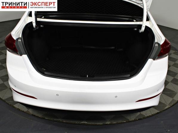 Hyundai Elantra VI (AD) с пробегом 2018 года, цена 1 597 000 рублей, 111528 км, седан, Автокод Объявления