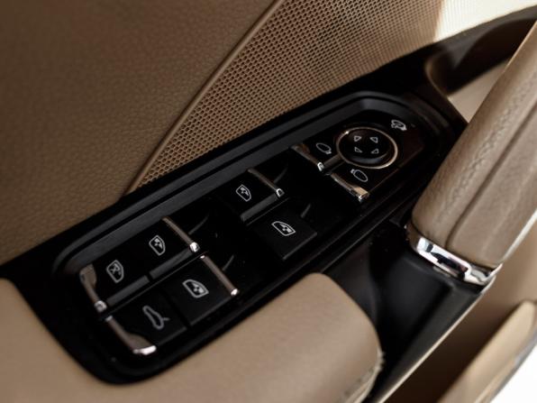 Porsche Cayenne II (958) с пробегом 2014 года, цена 3 315 000 рублей, 119082 км, внедорожник, Автокод Объявления