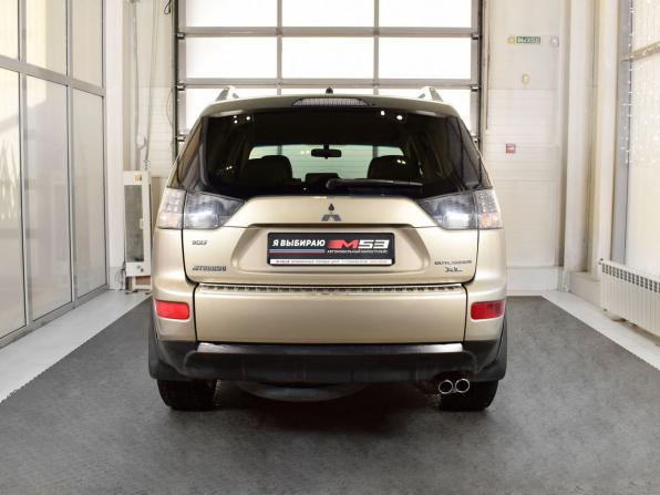Mitsubishi Outlander II с пробегом 2008 года, цена 1 099 995 рублей, 126614 км, внедорожник, Автокод Объявления