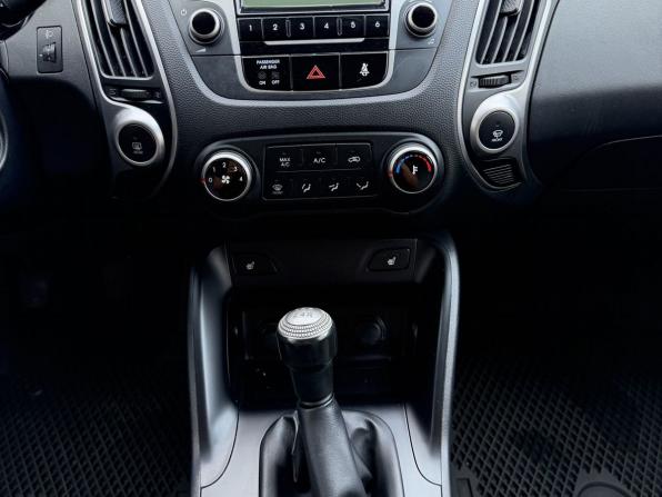 Hyundai ix35 I с пробегом 2012 года, цена 1 265 000 рублей, 129618 км, внедорожник, Автокод Объявления