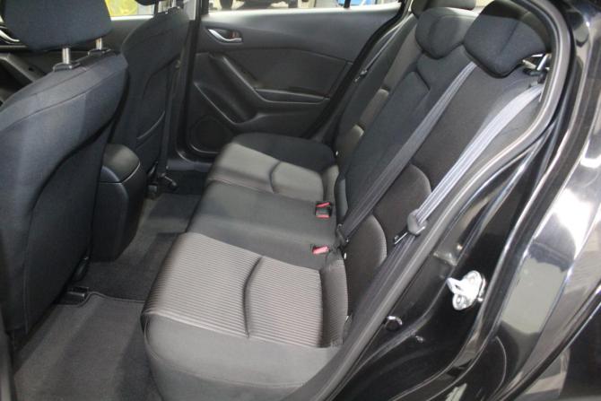 Mazda 3 III (BM) с пробегом 2014 года, цена 1 479 000 рублей, 74183 км, седан, Автокод Объявления