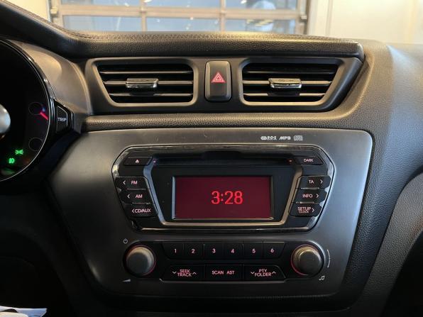 Kia Rio III с пробегом 2012 года, цена 850 000 рублей, 158661 км, седан, Автокод Объявления