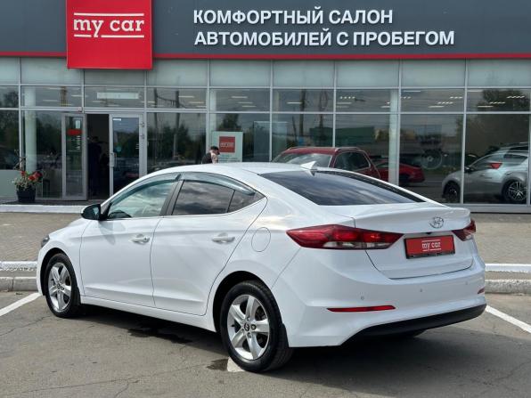 Hyundai Elantra VI (AD) с пробегом 2018 года, цена 1 470 000 рублей, 153000 км, седан, Автокод Объявления