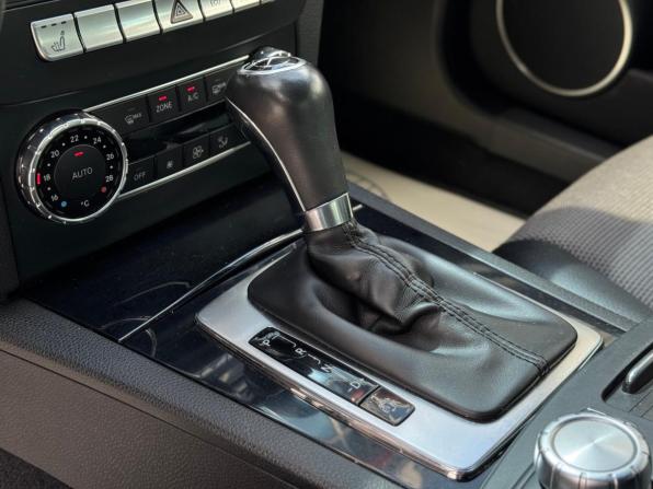 Mercedes-Benz C-Класс III (W204) Рестайлинг с пробегом 2012 года, цена 1 450 000 рублей, 203890 км, седан, Автокод Объявления