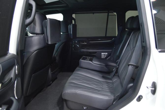 Lexus LX III Рестайлинг 2 с пробегом 2020 года, цена 12 200 000 рублей, 105500 км, внедорожник, Автокод Объявления