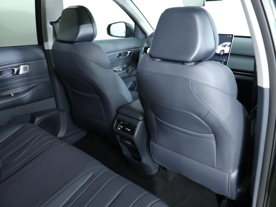 Geely EX5 EM-i Москва  - изображение 24