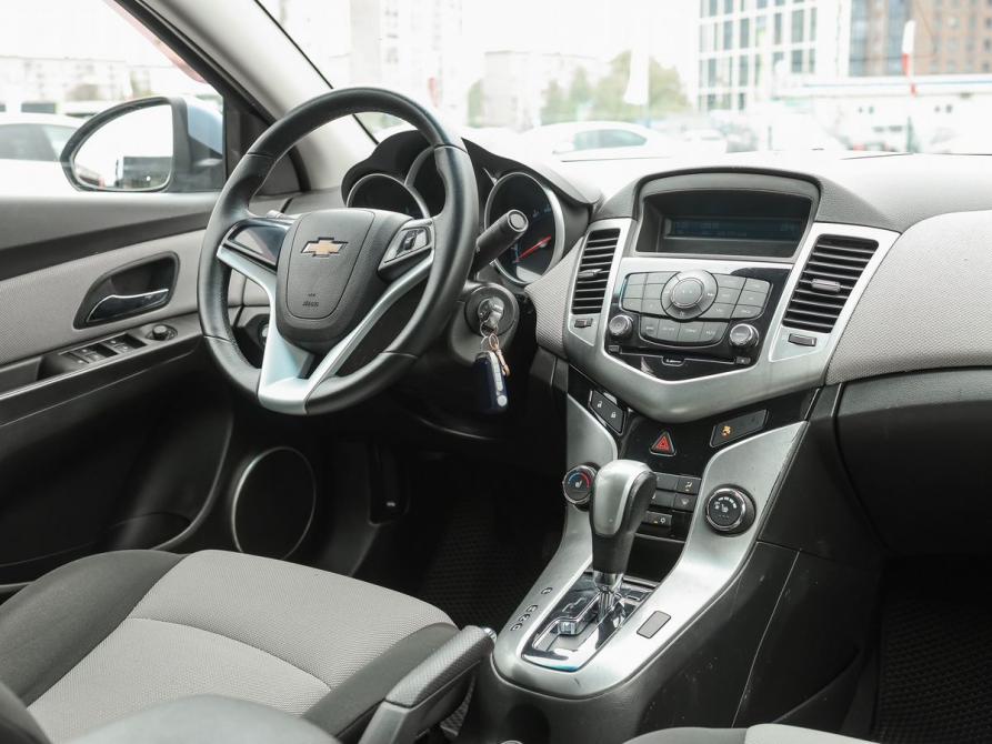 Chevrolet Cruze I Рестайлинг Ижевск  - изображение 10