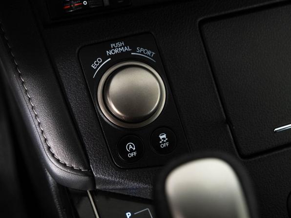 Lexus ES VI Рестайлинг с пробегом 2016 года, цена 2 320 000 рублей, 189000 км, седан, Автокод Объявления