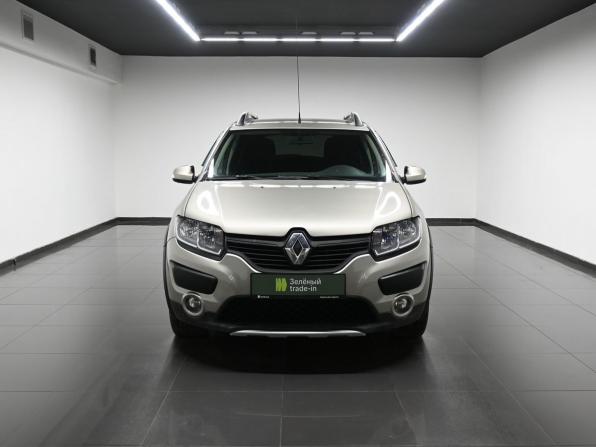 Renault Sandero II с пробегом 2017 года, цена 995 000 рублей, 123452 км, хэтчбек, Автокод Объявления