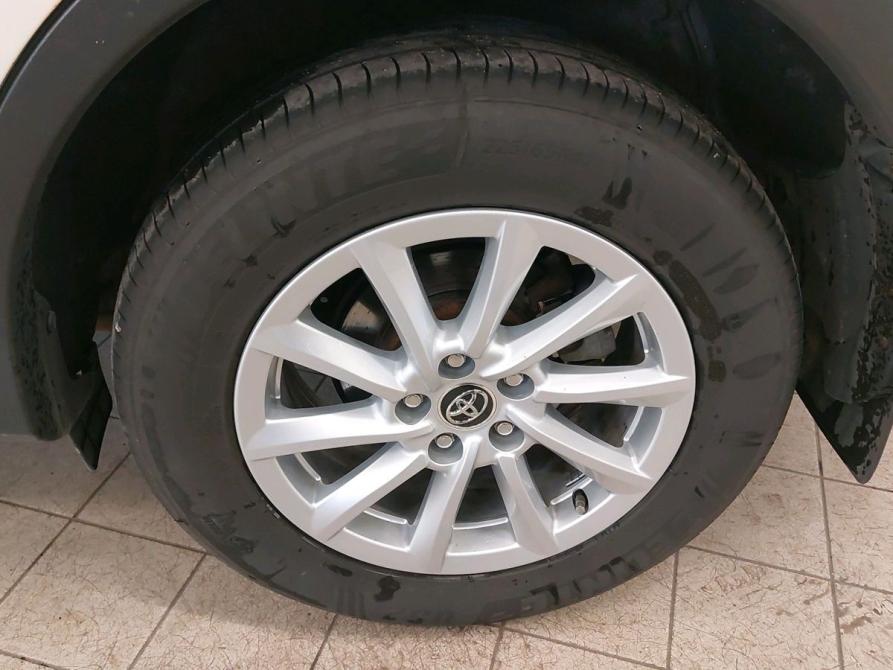 Toyota RAV4 IV (XA40) Москва  - изображение 9