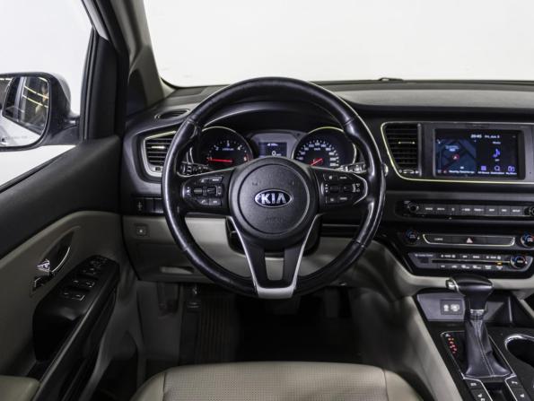 Kia Carnival III с пробегом 2018 года, цена 2 598 000 рублей, 114097 км, минивэн, Автокод Объявления