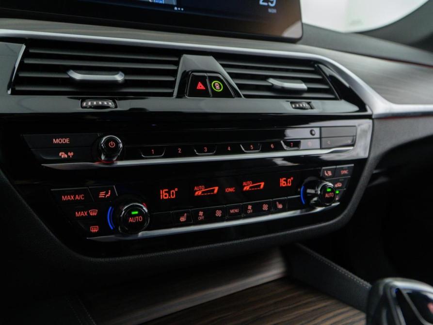 BMW 5 серии VII (G30/G31/G38) Рестайлинг Москва  - изображение 15