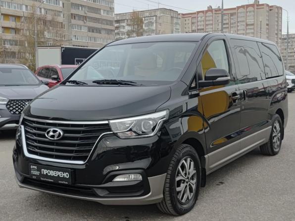 Hyundai H-1 II Рестайлинг 2 с пробегом 2021 года, цена 3 240 000 рублей, 33908 км, минивэн, Автокод Объявления