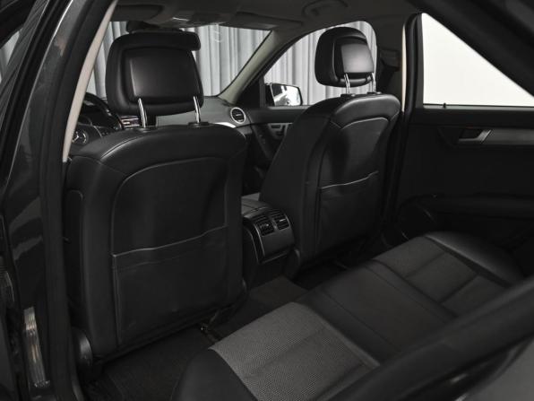 Mercedes-Benz C-Класс III (W204) Рестайлинг с пробегом 2011 года, цена 1 480 000 рублей, 228518 км, седан, Автокод Объявления