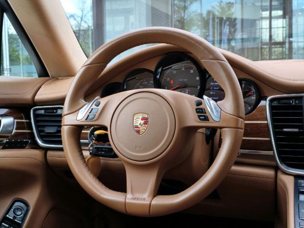 Porsche Panamera I Рестайлинг с пробегом 2014 года, цена 3 750 000 рублей, 69473 км, фастбек, Автокод Объявления