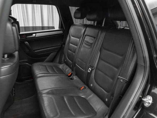 Volkswagen Touareg II с пробегом 2010 года, цена 1 650 000 рублей, 353767 км, внедорожник, Автокод Объявления