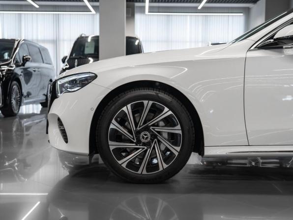 Mercedes-Benz E-Класс VI (W214 S214) с пробегом 2025 года, цена 8 300 000 рублей, 51 км, седан, Автокод Объявления