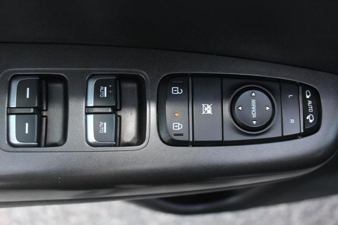 Kia Sportage IV с пробегом 2017 года, цена 1 897 000 рублей, 72425 км, внедорожник, Автокод Объявления