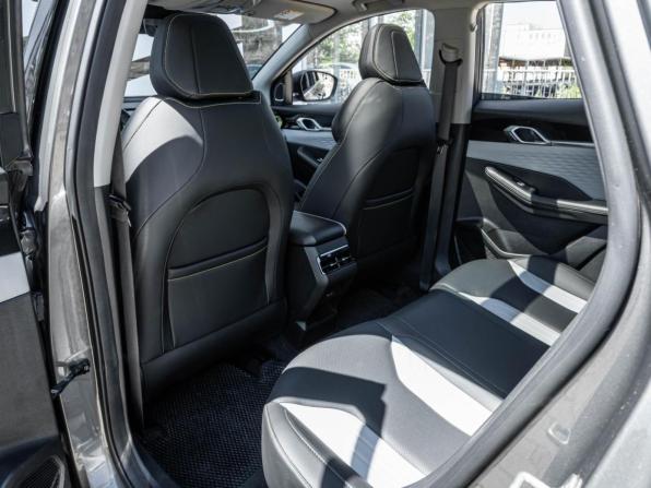 Geely Coolray I Рестайлинг с пробегом 2023 года, цена 2 095 000 рублей, 60390 км, внедорожник, Автокод Объявления
