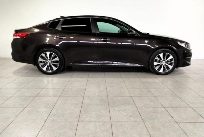 Kia Optima IV Рестайлинг с пробегом 2018 года, цена 1 960 000 рублей, 168210 км, седан, Автокод Объявления