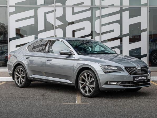 Skoda Superb III с пробегом 2018 года, цена 2 245 000 рублей, 134954 км, лифтбек, Автокод Объявления