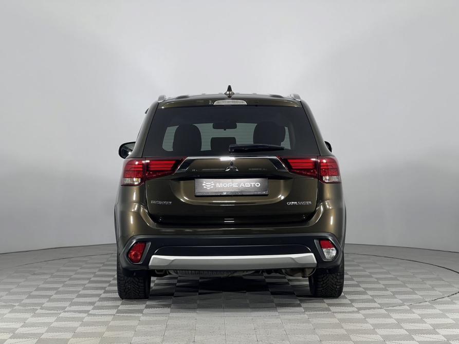 Mitsubishi Outlander III Рестайлинг 3 Калининград  - изображение 6