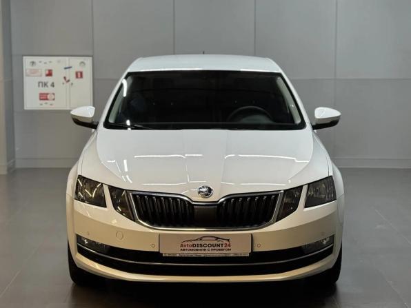 Skoda Octavia III (A7) Рестайлинг с пробегом 2019 года, цена 1 497 000 рублей, 129000 км, лифтбек, Автокод Объявления