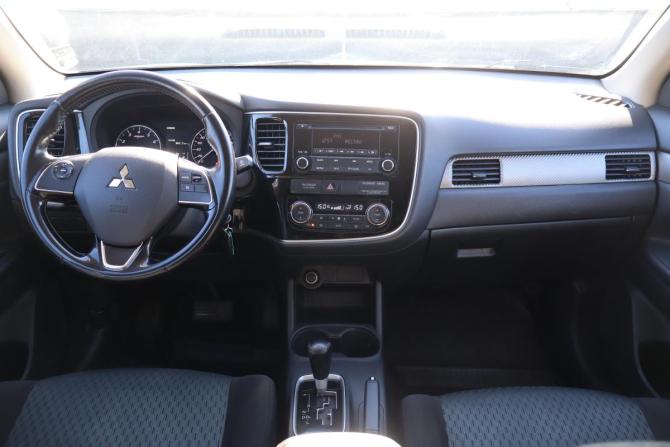 Mitsubishi Outlander III Рестайлинг 2 с пробегом 2015 года, цена 1 299 000 рублей, 265000 км, внедорожник, Автокод Объявления