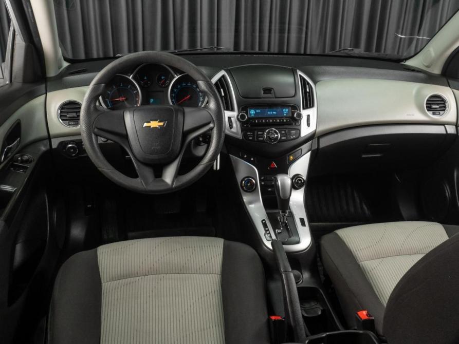 Chevrolet Cruze I Рестайлинг Тюмень  - изображение 6