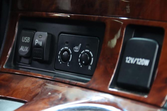 Toyota Highlander II (XU40) Рестайлинг с пробегом 2013 года, цена 1 895 950 рублей, 354694 км, внедорожник, Автокод Объявления