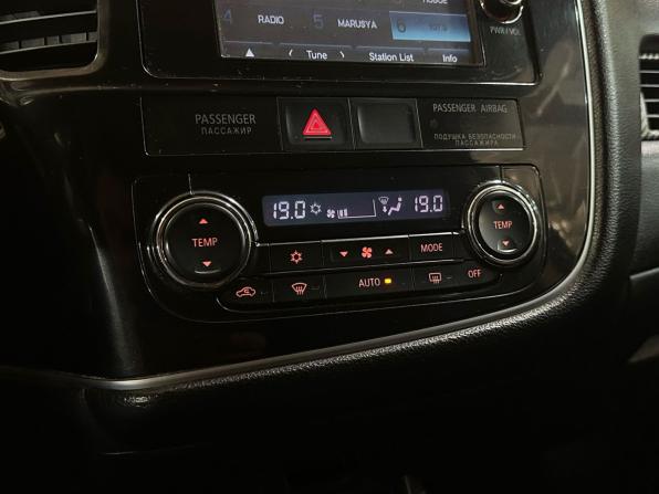 Mitsubishi Outlander III Рестайлинг с пробегом 2014 года, цена 1 499 000 рублей, 179235 км, внедорожник, Автокод Объявления