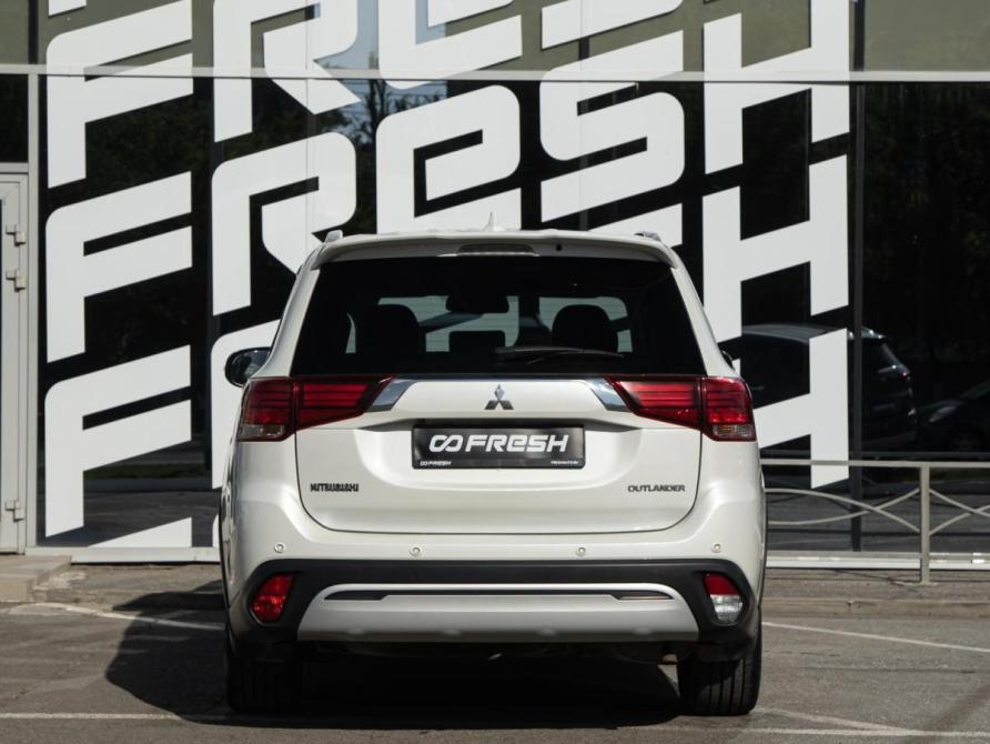 Mitsubishi Outlander III Рестайлинг 3 Волгоград  - изображение 4