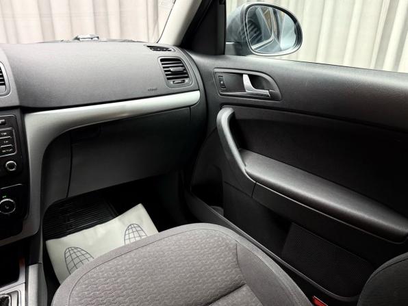 Skoda Yeti I с пробегом 2010 года, цена 899 000 рублей, 257799 км, внедорожник, Автокод Объявления