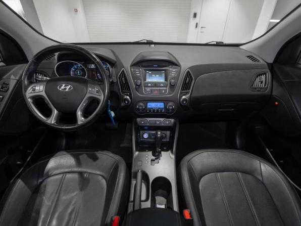Hyundai ix35 I Рестайлинг с пробегом 2015 года, цена 1 390 000 рублей, 155796 км, внедорожник, Автокод Объявления