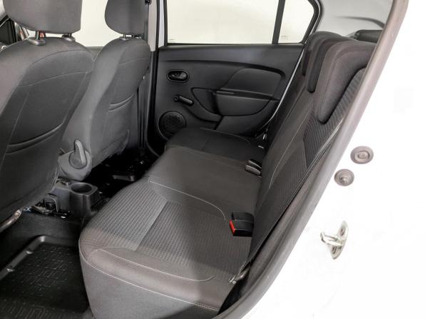 Renault Logan II Рестайлинг с пробегом 2022 года, цена 1 175 000 рублей, 59666 км, седан, Автокод Объявления